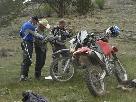 Pete conferring with mapping motorcyclists